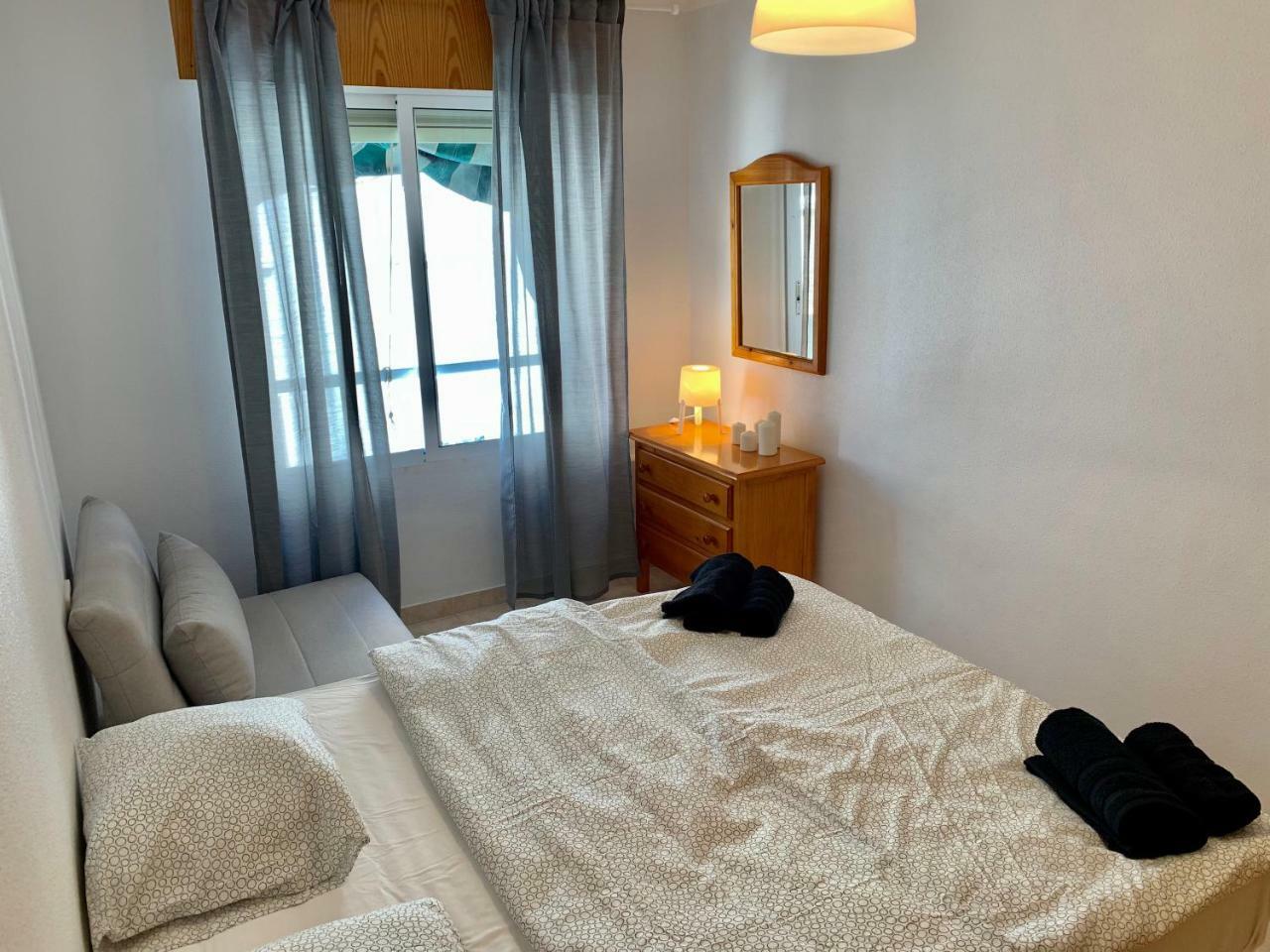 Apartamento Playa Del Cura Apartment Torrevieja Ngoại thất bức ảnh