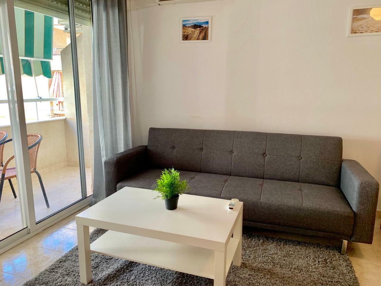 Apartamento Playa Del Cura Apartment Torrevieja Ngoại thất bức ảnh